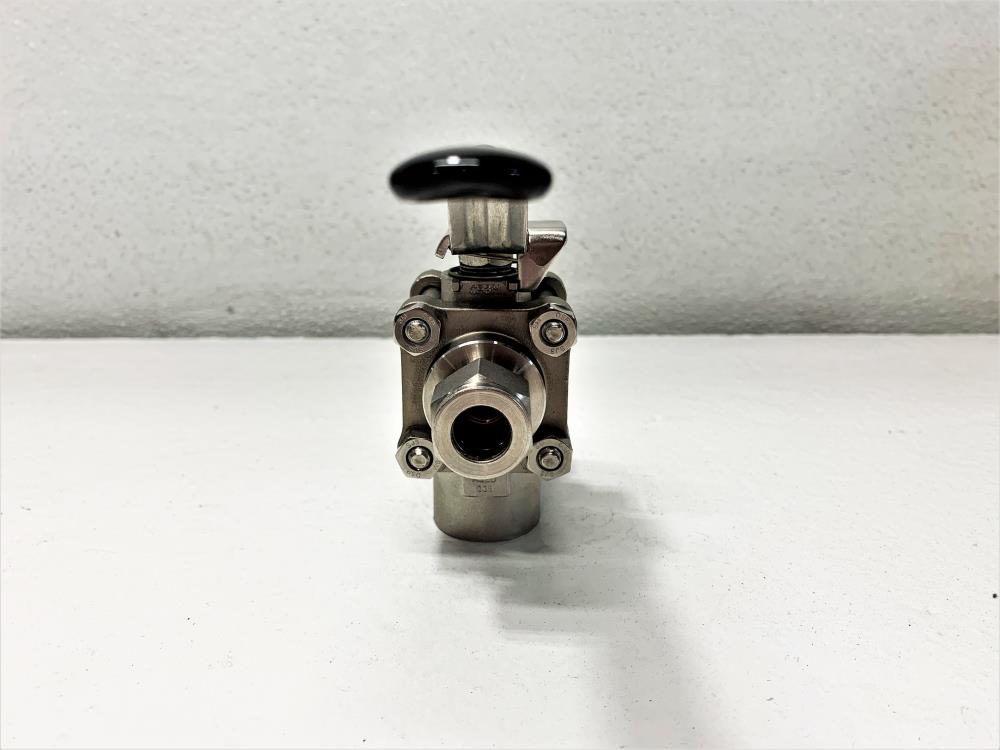 Swagelok 3-Way CF3M Ball Valve Model # SS-63XTS8-F8 w/ Handle